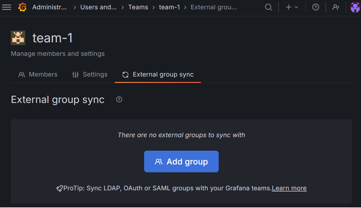 Grafana 界面截图，选择添加组操作。