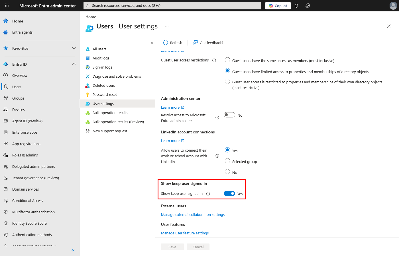 显示 Microsoft Entra ID 中“用户设置”页的屏幕截图，其中突出显示了“保持用户登录”开关。