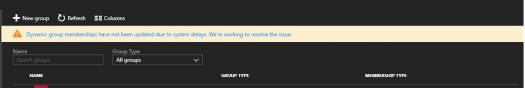 显示动态组成员身份因系统延迟而未更新的警报的屏幕截图。