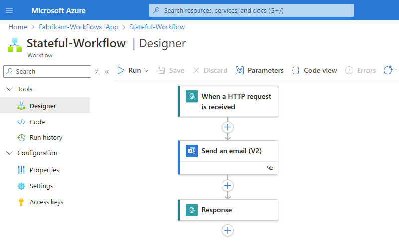 截图显示了从 Visual Studio Code 部署的逻辑应用以及具有之前创建的工作流的设计器。