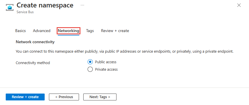 屏幕截图显示创建命名空间向导的“网络”页面，其中选中了“公共访问”选项。