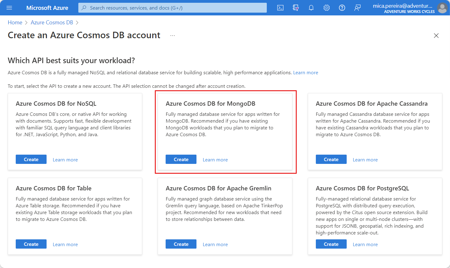 Azure Cosmos DB 的“选择 API 选项”页的屏幕截图。