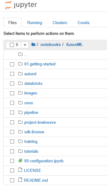 显示 Azure 机器学习示例笔记本的屏幕截图。