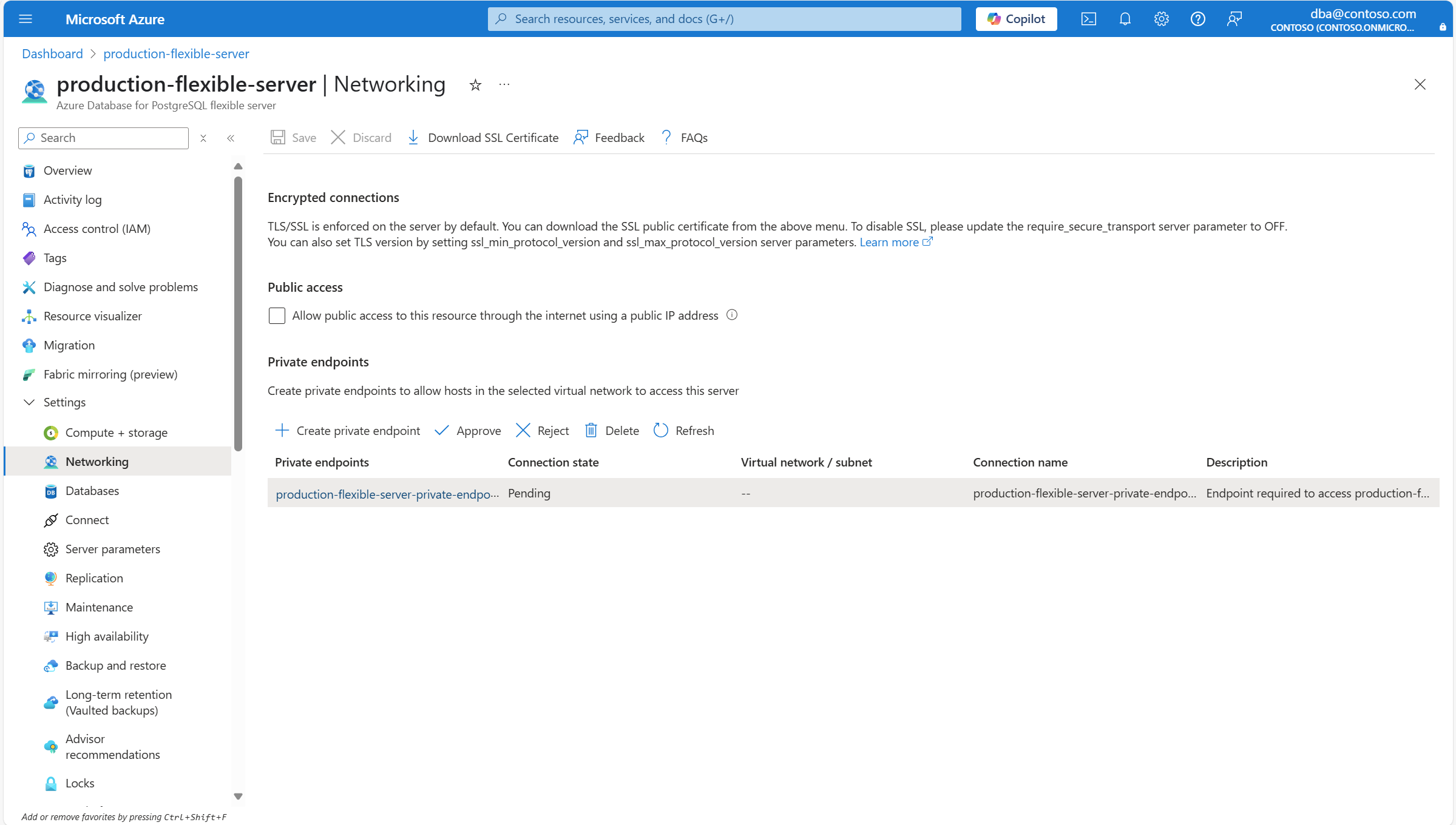 显示用于触发批准现有专用终结点连接的“批准”按钮的屏幕截图。