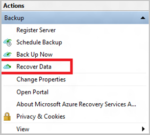 Azure 备份的屏幕截图，其中突出显示了“恢复数据”（还原到相同计算机）