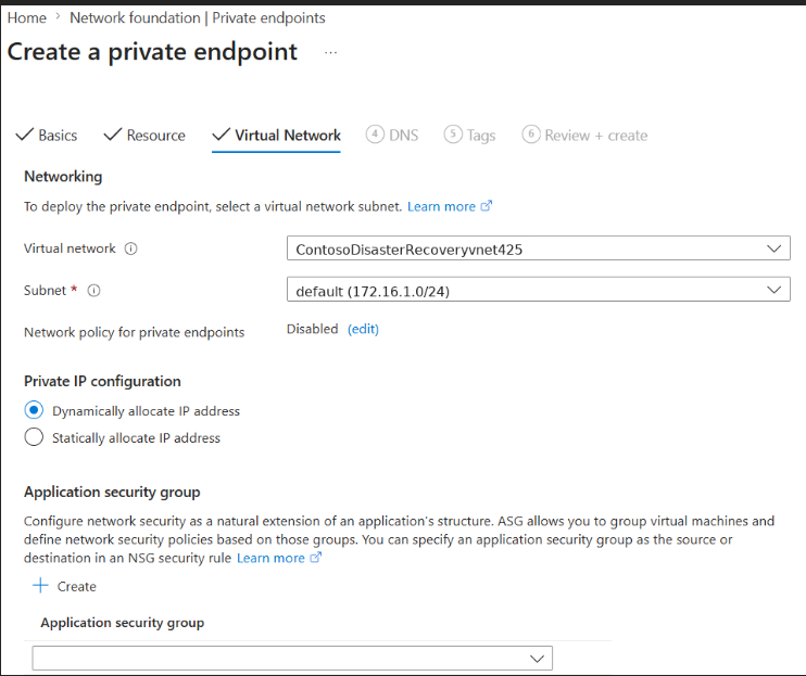 Azure 门户中“虚拟网络”选项卡的屏幕截图，其中包含专用终结点的虚拟网络和子网选择。