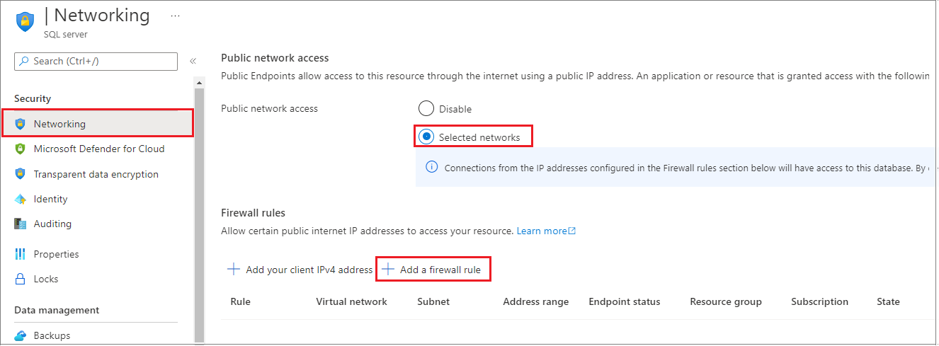 Azure 门户的网络页的屏幕截图，其中显示了设置服务器级 IP 防火墙规则的位置。