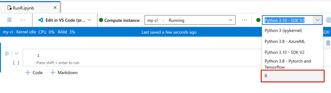 屏幕截图:切换笔记本内核以使用 R。