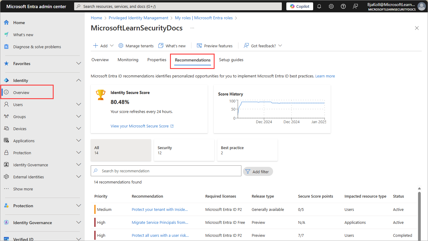 租户“概述”页的屏幕截图，其中突出显示了“建议”选项。