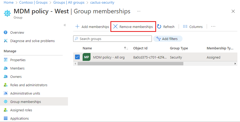 显示成员和组详细信息的“组成员身份”页屏幕截图，其中突出显示了“删除成员身份”选项。