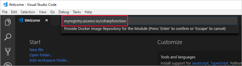 屏幕截图显示了在 Visual Studio Code 中添加 Docker 映像存储库名称的位置。