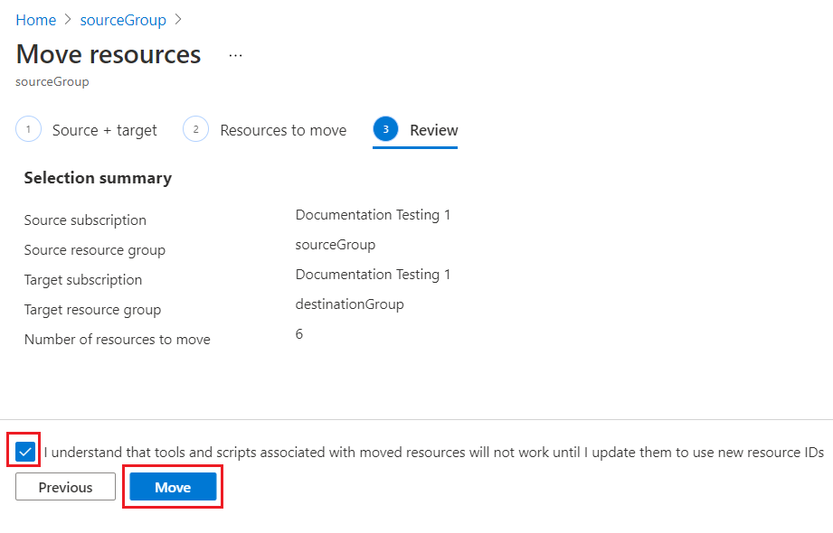  Azure 门户的截图，用户在启动移动操作之前承认需要更新工具和脚本 
