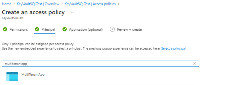 Azure 门户中 Azure Key Vault 的访问策略菜单的屏幕截图。