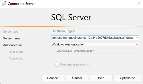 SQL Server Management Studio 中的对话框，其中“服务器名称”区域中有一个 SQL 托管实例名称，“身份验证”设置为“Windows 身份验证”。