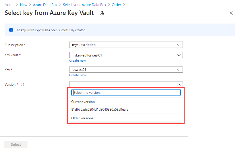  Azure Key Vault 中“创建密钥”屏幕的Screenshot。突出显示了“版本”字段，其中显示了可用版本.