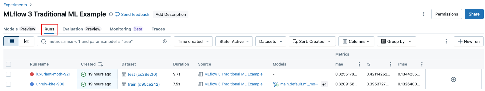 “MLflow 3 运行”选项卡，其中显示了训练和测试运行。